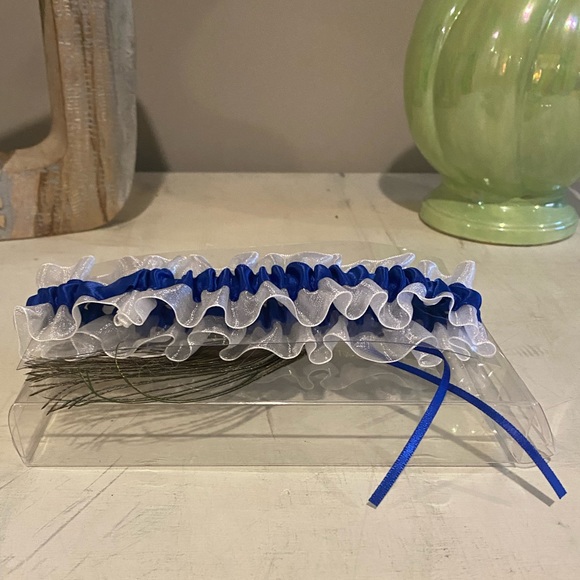 NIB Women's Jewelled Peacock Feather Leg Garter - Picture 3 of 4